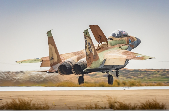Israel IAF F 15I Raam landing Amit Agronov 640