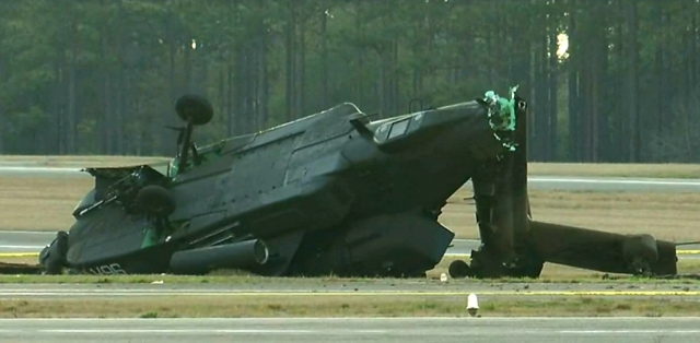 USA USArmy AH 64D crash 640