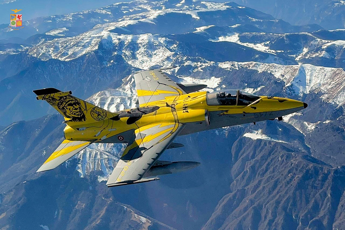 [Imagen: Italy_ItAF_AMX_103_Gruppo_credit_Aeronau...litare.jpg]