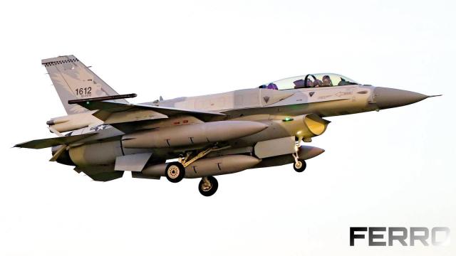 Bahrain RBAF F 16D credit Ferro 640